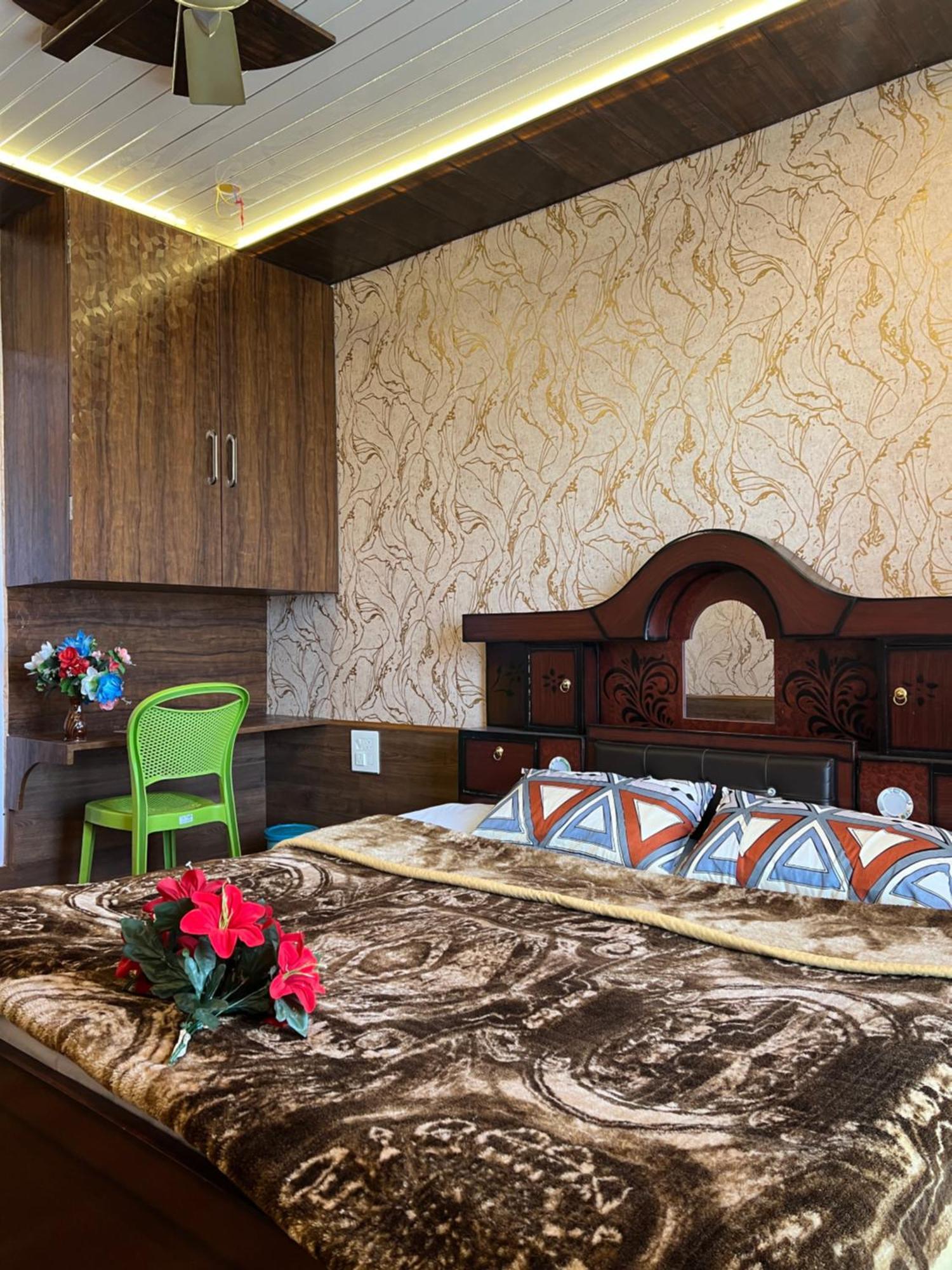 Everest Guest House กุลมาร์ค ภายนอก รูปภาพ